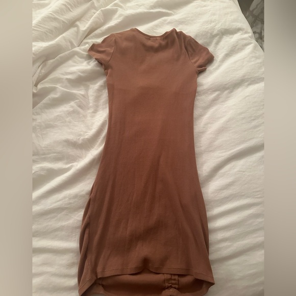 Garage brown dress/ women’s M but alao fits S/ great condition - Picture 4 of 4